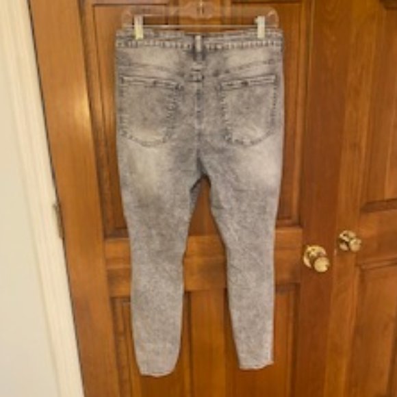 Acid gray washed high rise jeggings - Picture 5 of 5